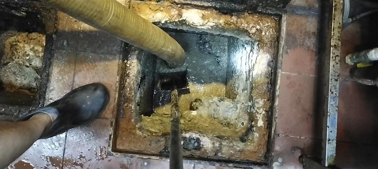 尖草坪化油池清理-污水池清掏