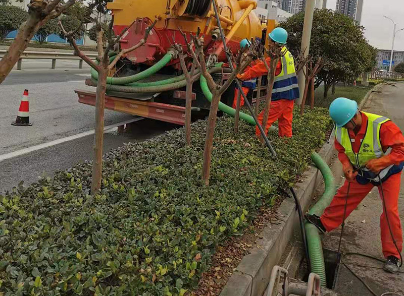 尖草坪市政管道清淤
